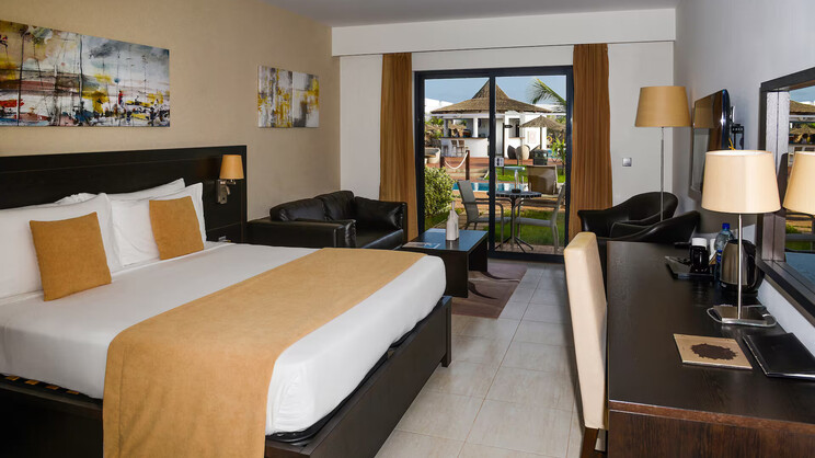 Melia Guestroom swim-up